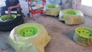 custom-painted-wheels-taping