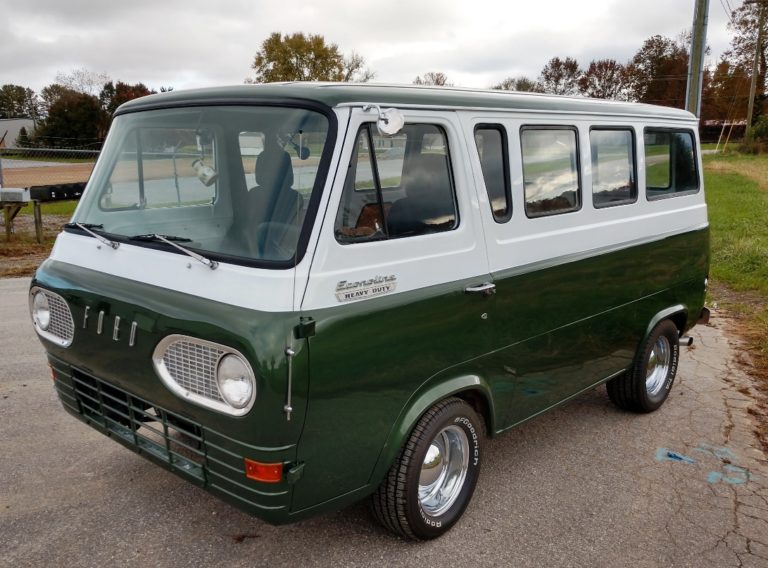 Vintage Econoline Van - Custom Two Toned Paint Job - TD Customs