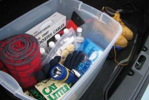 auto body tip - emergency kit in car
