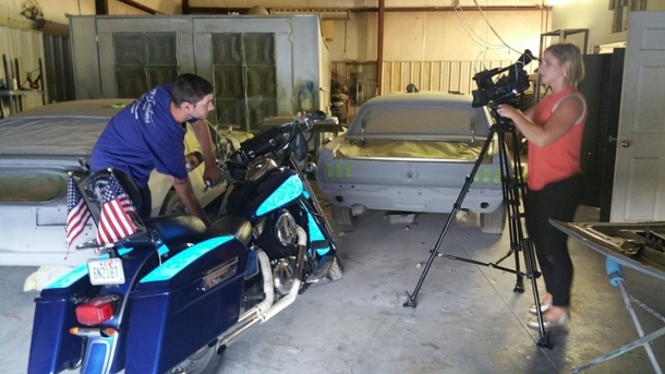 Fox Carolina shows glow in the dark paint Lumilor - Motorcycle Paint Job by TD Customs